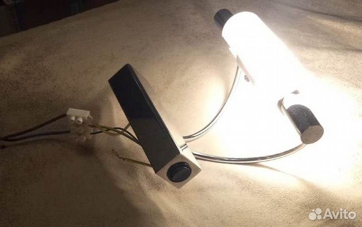 Светильник настенный (подсветка настенная) новый