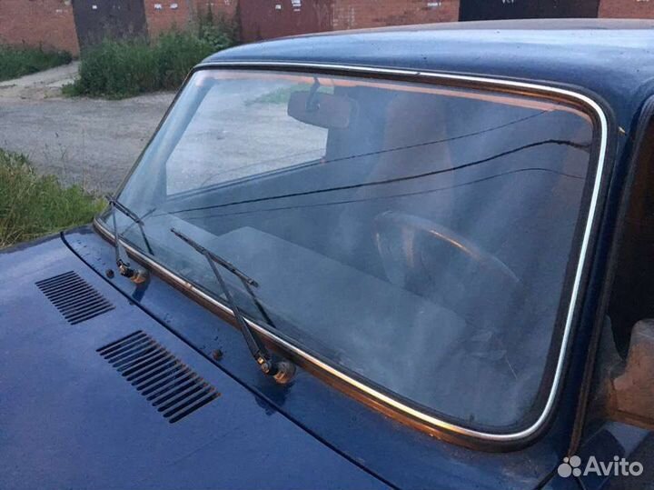 Лобовое стекло на ваз 2104 в хор.сост