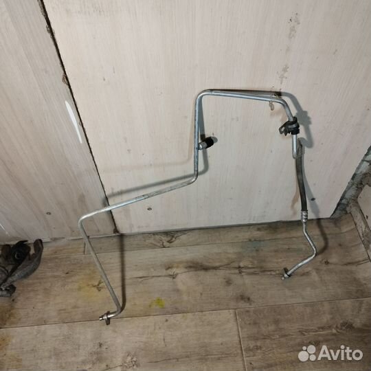 Трубка кондиционера 924406088R, Renault Duster 1