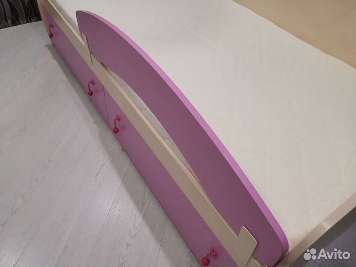 Детская кровать Softform и матрас