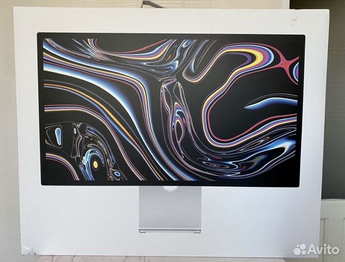 Коробка apple studio display