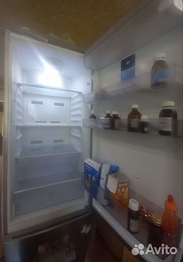 Холодильник бу Beko