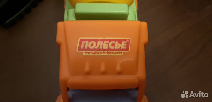 Игрушки детские машинки