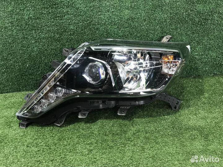 Фара левая Toyota Land Cruiser Prado
