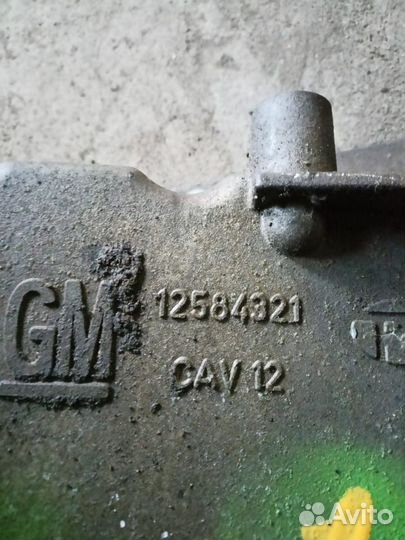 Поддон двигателя Chevrolet 12584321,24577551