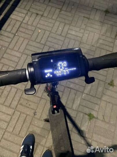 Электронный самокат aovo S3 NEW