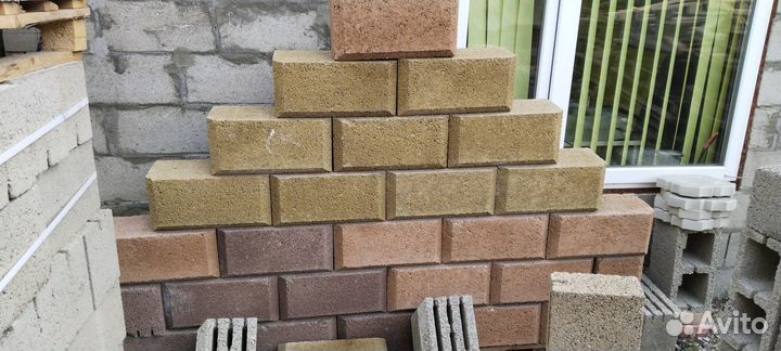 Блок с фаской,цветной