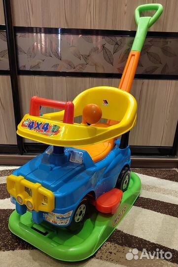 Детская машинка каталка