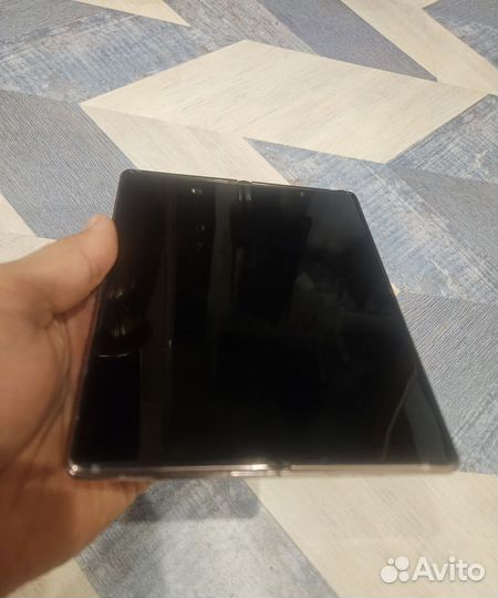 Samsung Galaxy Z Fold2, 12/256 ГБ