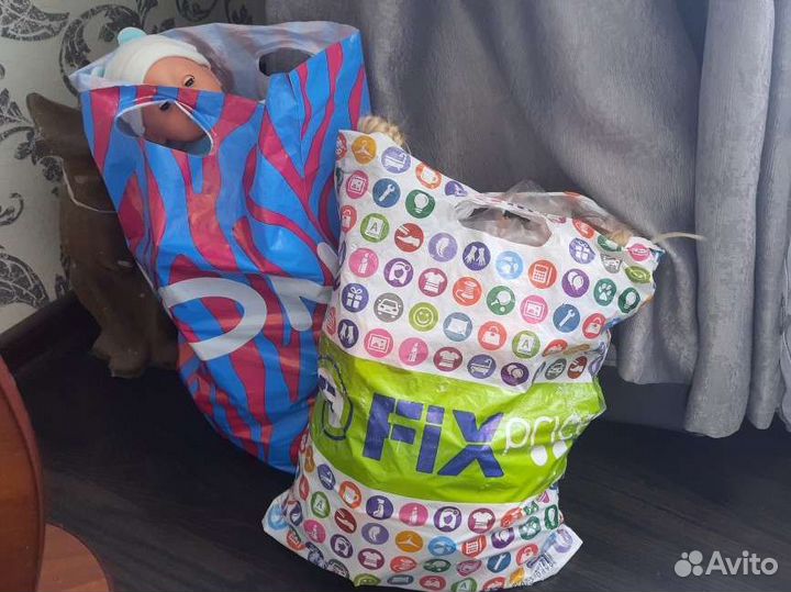Игрушки пакетом для девочки.Бронь