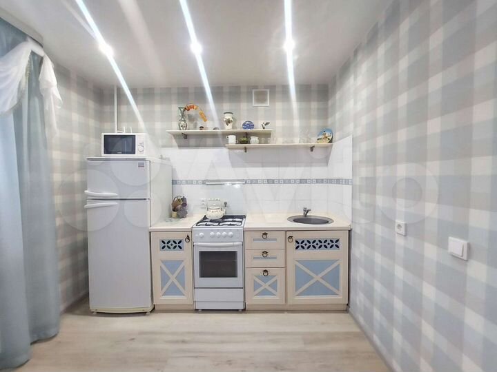 1-к. квартира, 42 м², 5/9 эт.