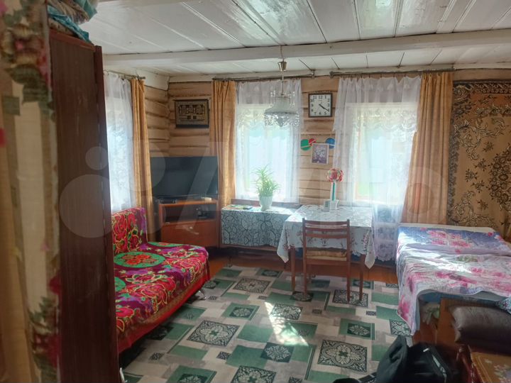 Дом 32 м² на участке 36 сот.