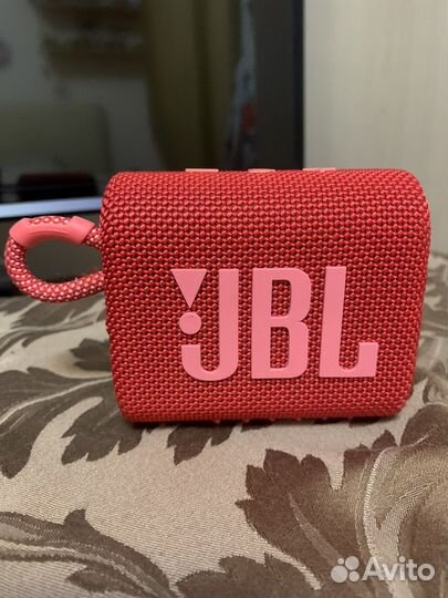 Портативная колонка jbl