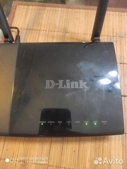 Роутер D-Link DIR-825