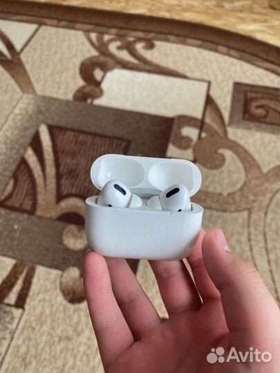 Airpods pro 1 поколения хорошая реплика