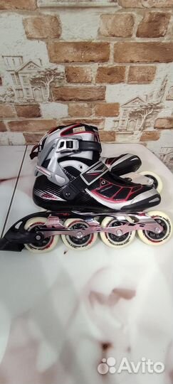 Роликовые коньки Rollerblade Tempest 90