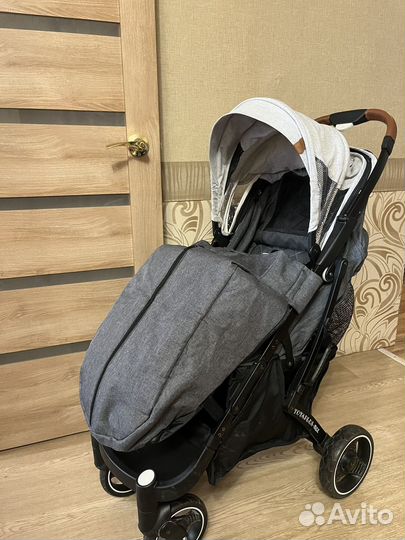 Коляска прогулочная Yoya Plus-Max