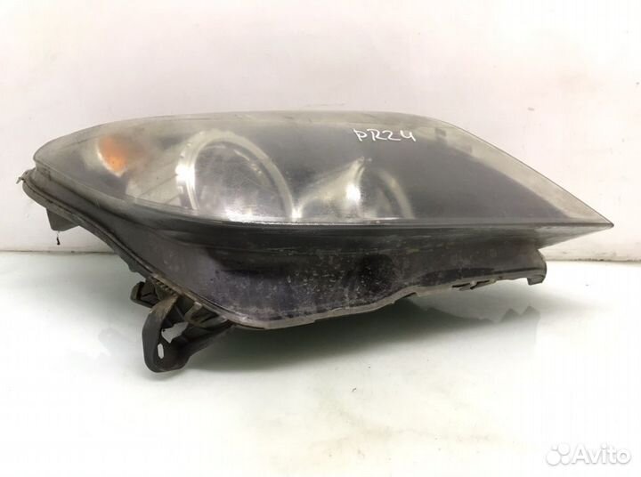 Фара правая Opel Astra H 1.9 cdti 2007