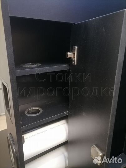 Стойка для кофейни самообслуживания. Кофе-стойка