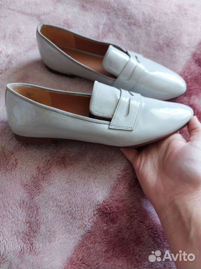 Туфли лакированные 37 р. H&M