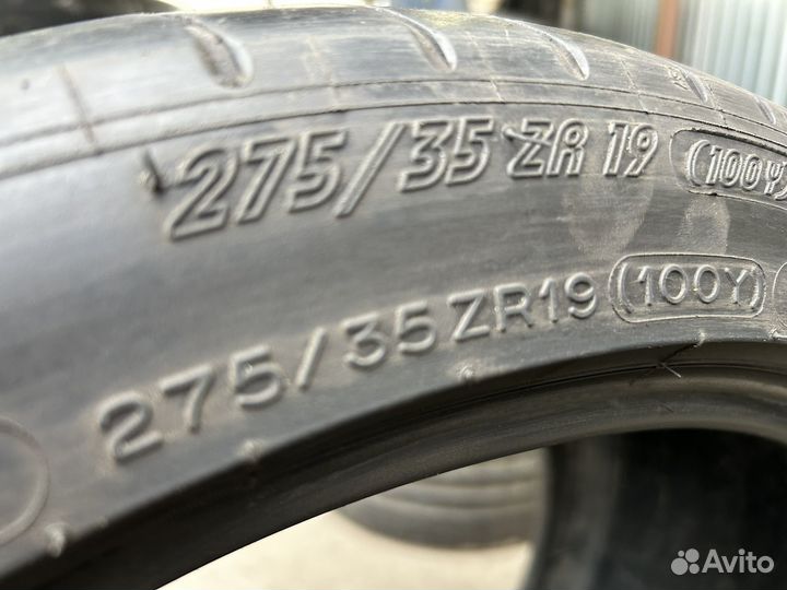 Michelin Pilot Super Sport 275/35 R19