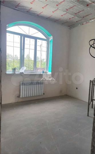 Дом 100 м² на участке 13 сот.