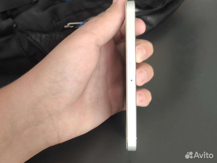 Телефон iPhone 5s