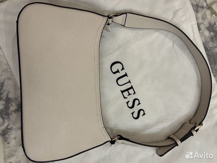 Сумочка guess