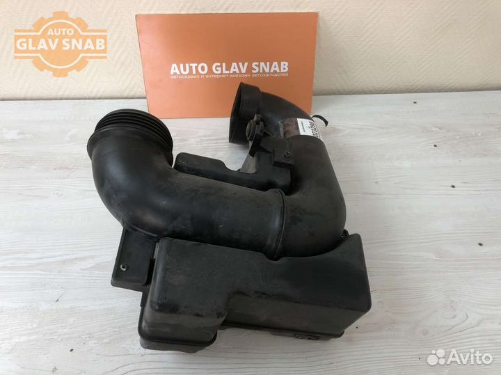 Резонатор воздушного фильтра Хендай i40