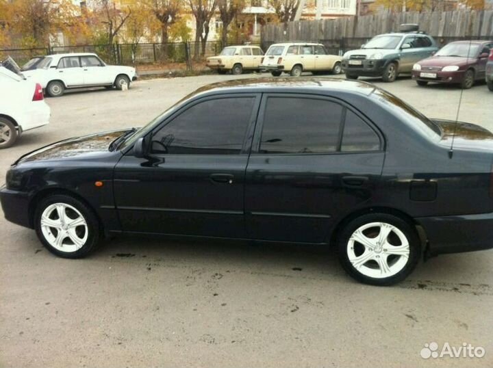 Тонировка + оклейка защитной пленкой Hyundai Accent