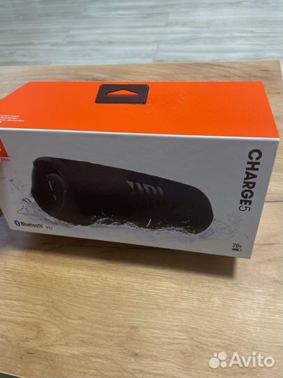 Портативная колонка JBL Charge 5