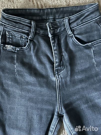 Отдам бесплатно женские вещи