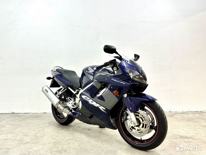 Honda CBR600 F4i 2003г. Из Европы