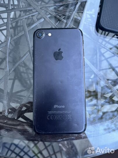 iPhone 7, 32 ГБ