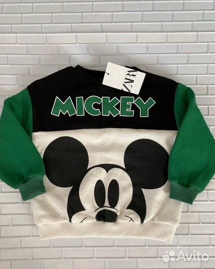 Костюм Zara на флисе 134