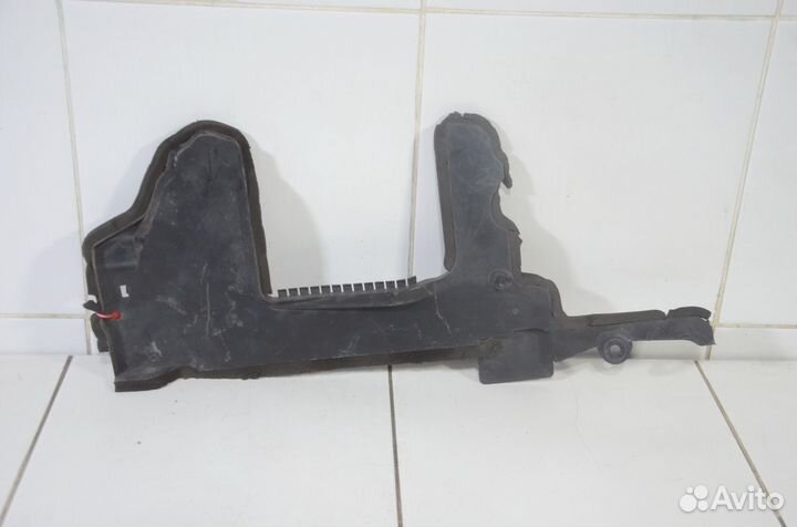 Воздуховод радиатора правый Nissan Qashqai J11