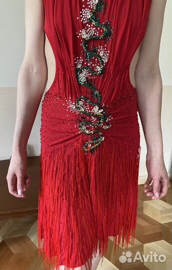 Танцевальное платье