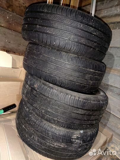 Michelin Latitude Tour HP 235/60 R18 103V