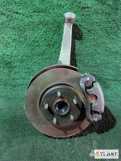 Ступица передняя левая toyota mark X