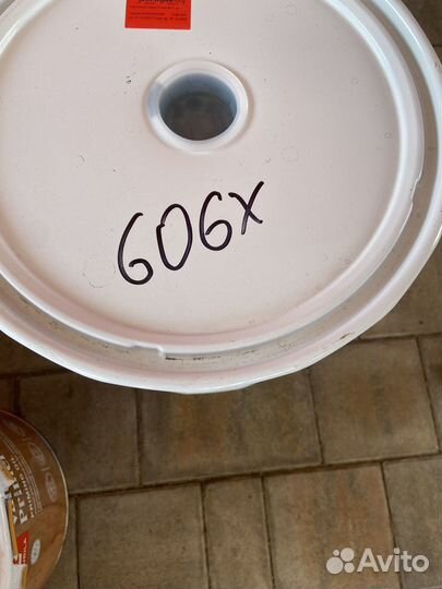 Краска по дереву фасадная тикурила pika-teho