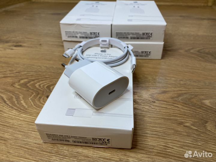 Apple 20W быстрая зарядка + кабель Lighting
