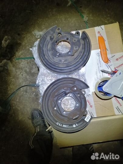 Задние кожухи королла 120