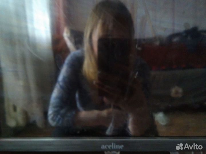 Телевизор SMART tv 32 бу на запчасти