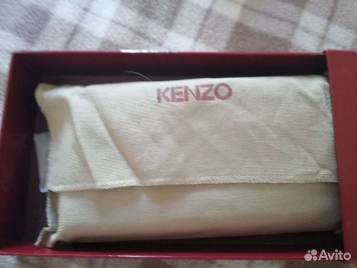 Кошельки Givenchy, Kenzo