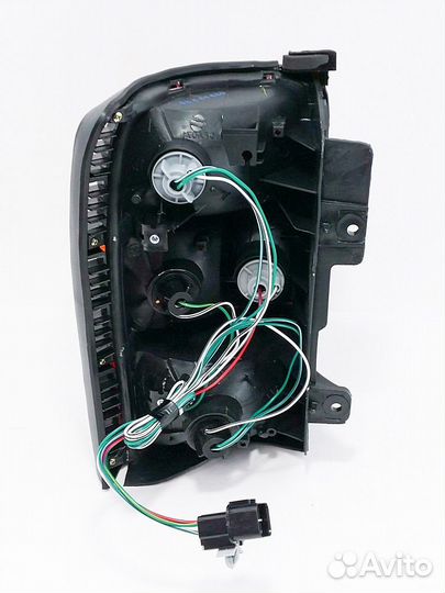 Фонарь правый задний в крыло для Mitsubishi Pajero 2 1991-1996 4159