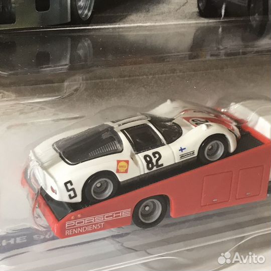 Hot Wheels Premium Team Transport Porsche