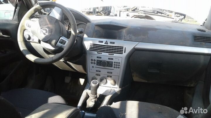 Салон Opel Astra H 2012г