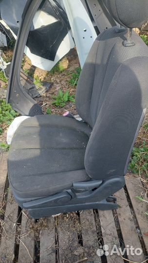 Сиденья высокие за штуку