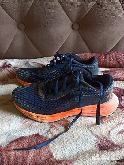 Кроссовки мужские 35 размер