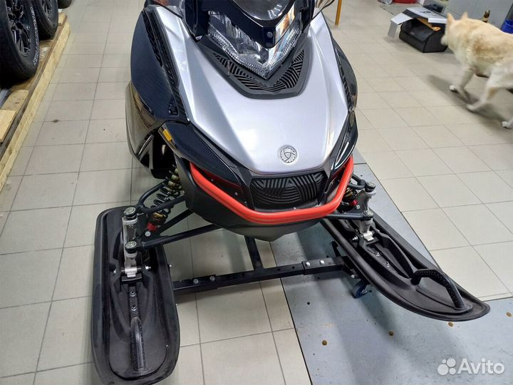 Снегоход frontier 1000 витрина